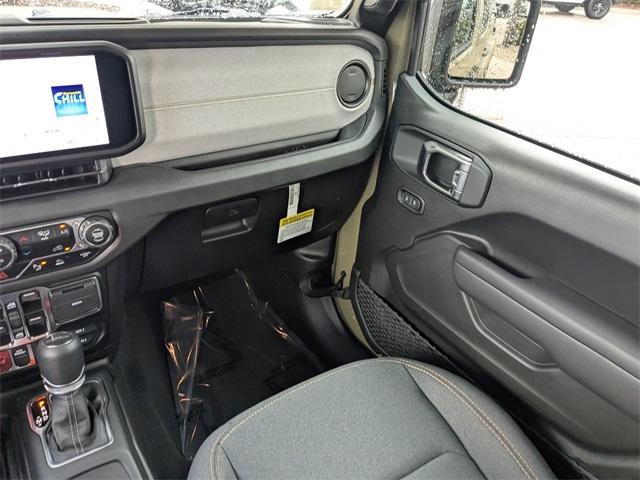 new 2025 Jeep Gladiator car, priced at $49,827