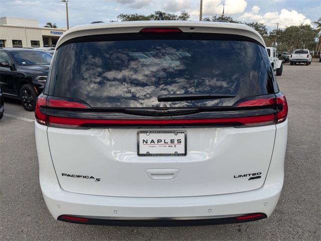 new 2025 Chrysler Pacifica car, priced at $49,940