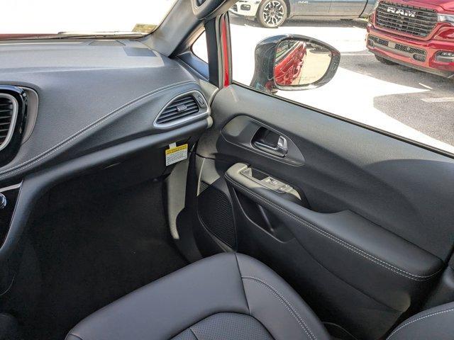 new 2026 Chrysler Pacifica car, priced at $42,435