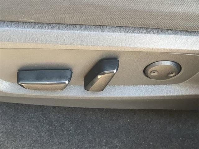 used 2022 Nissan Pathfinder car, priced at $24,993