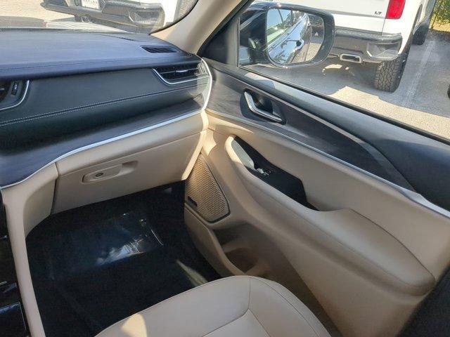 used 2022 Jeep Grand Cherokee car, priced at $25,492