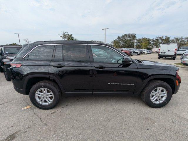 new 2025 Jeep Grand Cherokee car, priced at $31,920