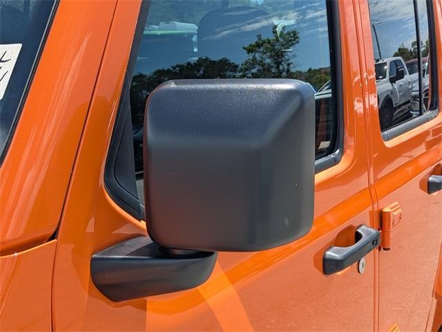 new 2025 Jeep Gladiator car, priced at $58,500