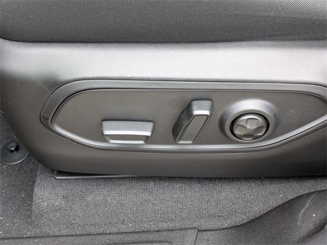 new 2025 Jeep Grand Cherokee car, priced at $36,415