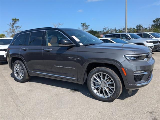 new 2025 Jeep Grand Cherokee car, priced at $59,915