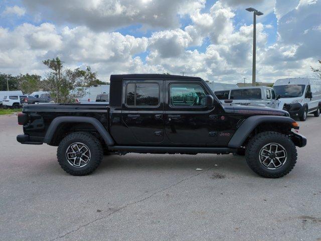 new 2024 Jeep Gladiator car, priced at $44,725