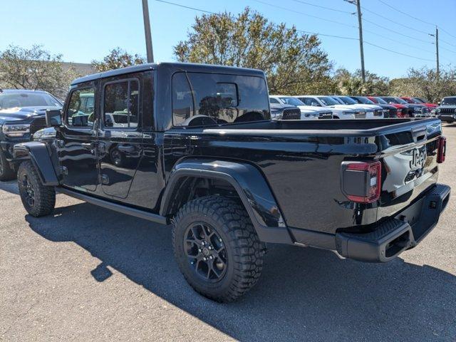 new 2025 Jeep Gladiator car, priced at $49,405