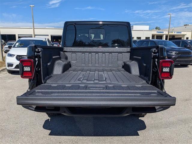 new 2025 Jeep Gladiator car, priced at $42,495