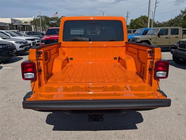 new 2025 Jeep Gladiator car, priced at $48,417