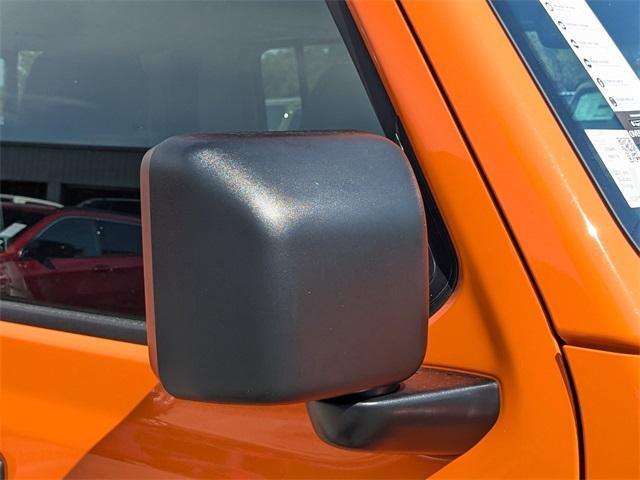 new 2025 Jeep Gladiator car, priced at $48,417