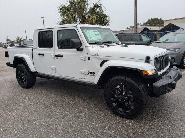 new 2025 Jeep Gladiator car, priced at $39,990