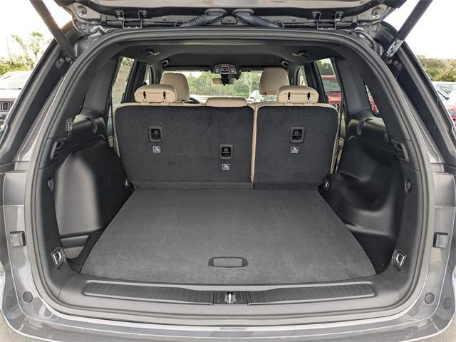 new 2025 Jeep Grand Cherokee car, priced at $37,495