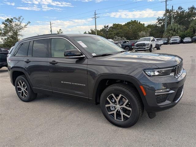 new 2025 Jeep Grand Cherokee car, priced at $37,495