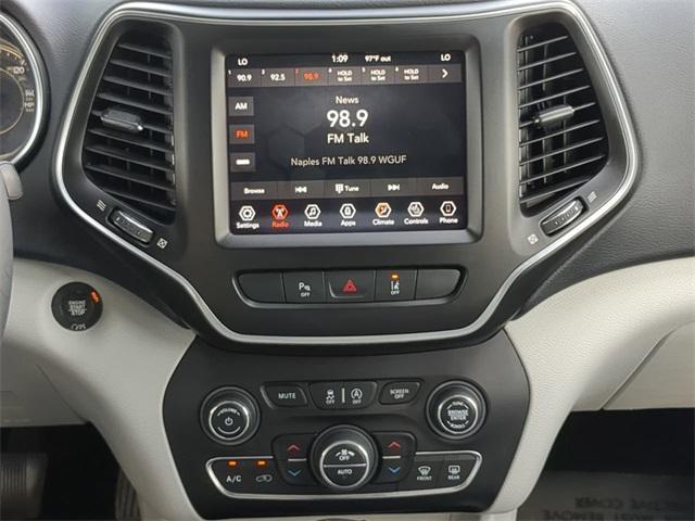 used 2022 Jeep Cherokee car, priced at $19,292