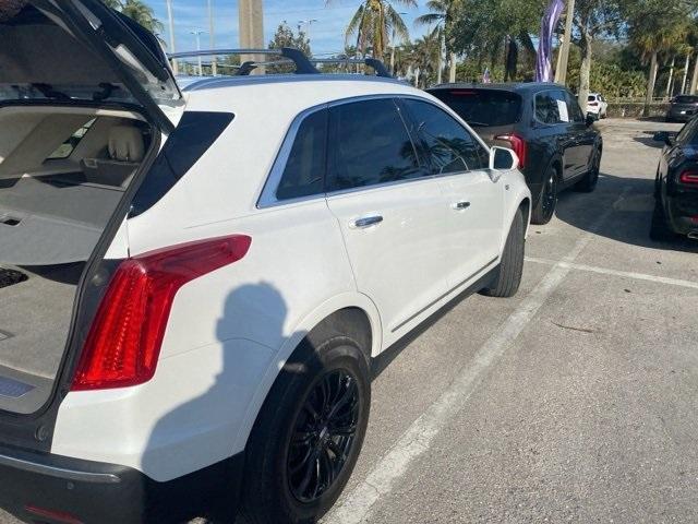 used 2018 Cadillac XT5 car, priced at $23,311