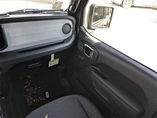 new 2025 Jeep Wrangler car, priced at $52,860