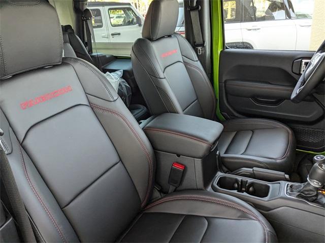 new 2025 Jeep Wrangler car, priced at $58,985
