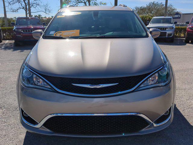 used 2018 Chrysler Pacifica car