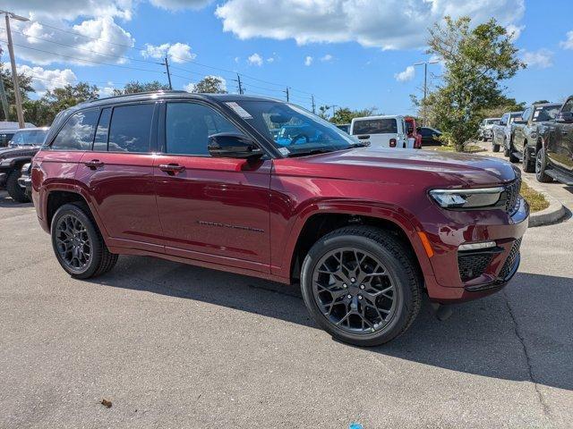 new 2025 Jeep Grand Cherokee car, priced at $59,985