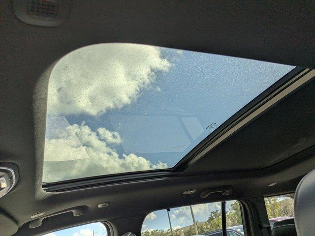 new 2025 Jeep Grand Cherokee car, priced at $59,985