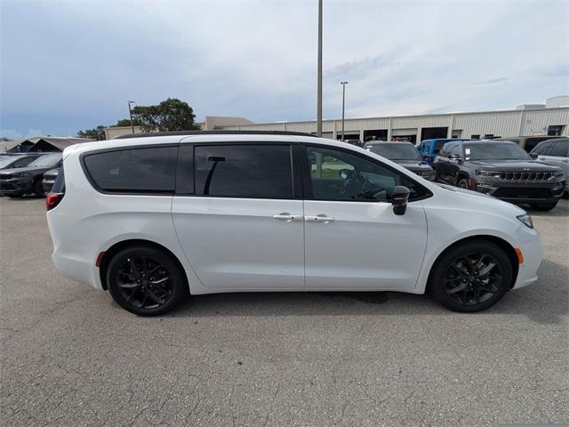 new 2026 Chrysler Pacifica car, priced at $47,735