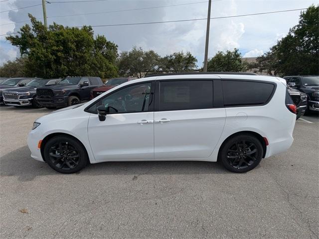 new 2026 Chrysler Pacifica car, priced at $47,735