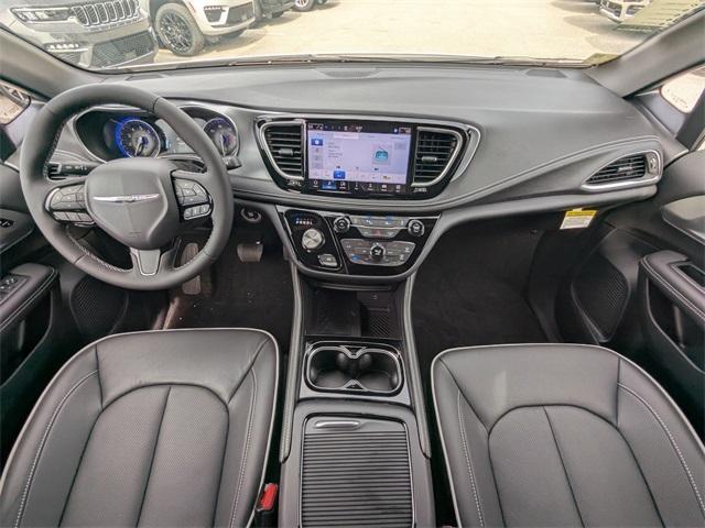new 2026 Chrysler Pacifica car, priced at $47,735