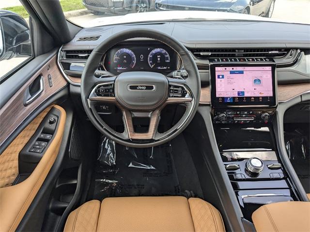 new 2025 Jeep Grand Cherokee L car, priced at $62,656