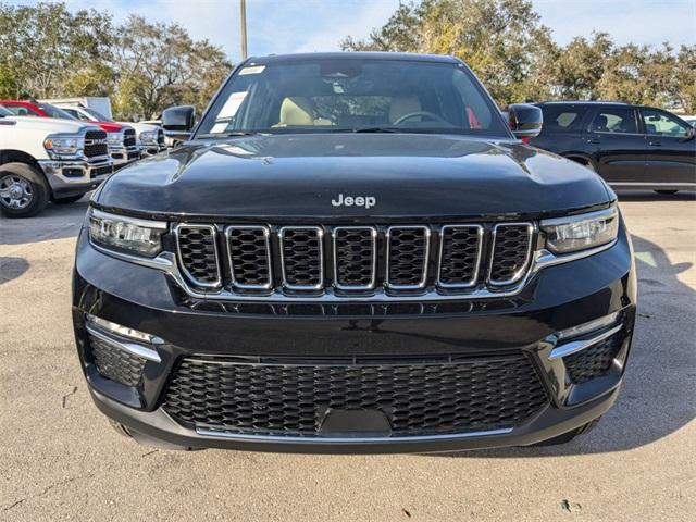 new 2025 Jeep Grand Cherokee car, priced at $38,995