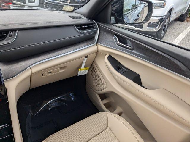 new 2025 Jeep Grand Cherokee L car, priced at $48,960