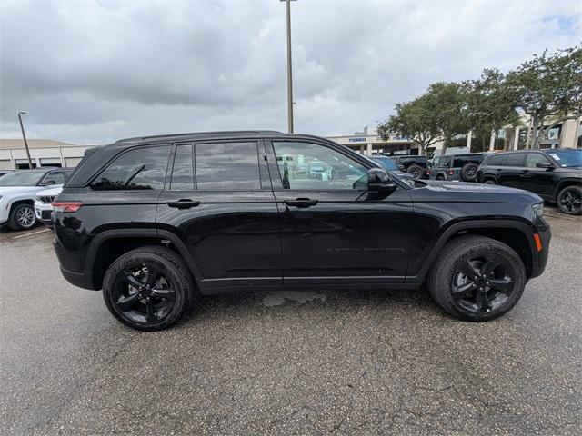 new 2025 Jeep Grand Cherokee car, priced at $37,475