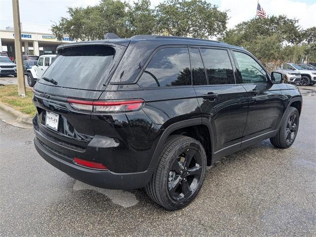 new 2025 Jeep Grand Cherokee car, priced at $37,475