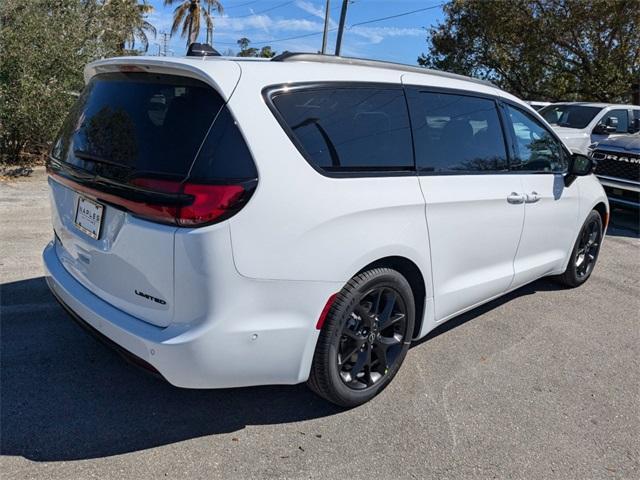 new 2025 Chrysler Pacifica car, priced at $46,545