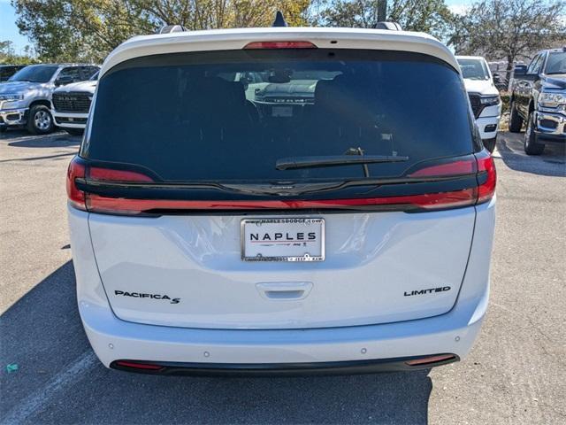 new 2025 Chrysler Pacifica car, priced at $46,545