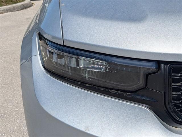 new 2025 Jeep Grand Cherokee L car, priced at $39,920