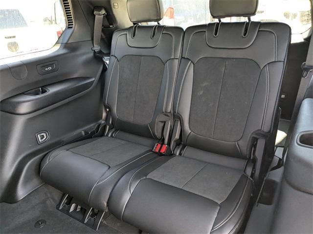 new 2025 Jeep Grand Cherokee L car, priced at $39,920