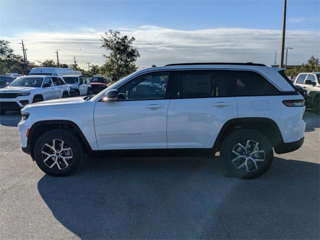 new 2025 Jeep Grand Cherokee car, priced at $46,700