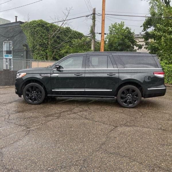 used 2022 Lincoln Navigator L car, priced at $66,491