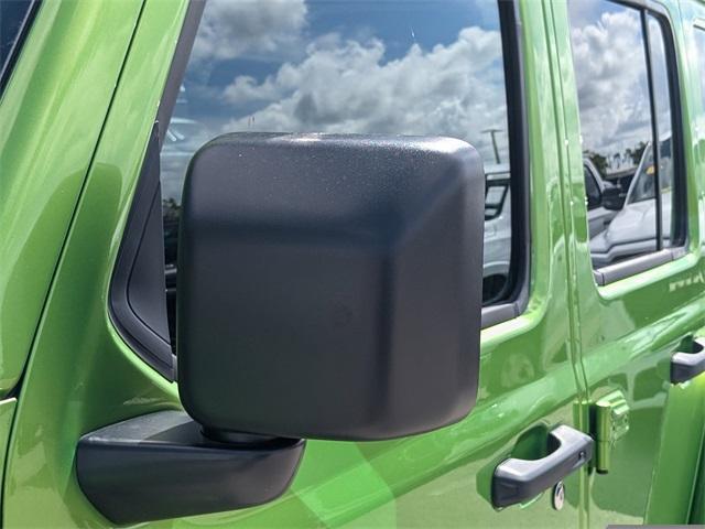 new 2025 Jeep Wrangler car, priced at $65,597