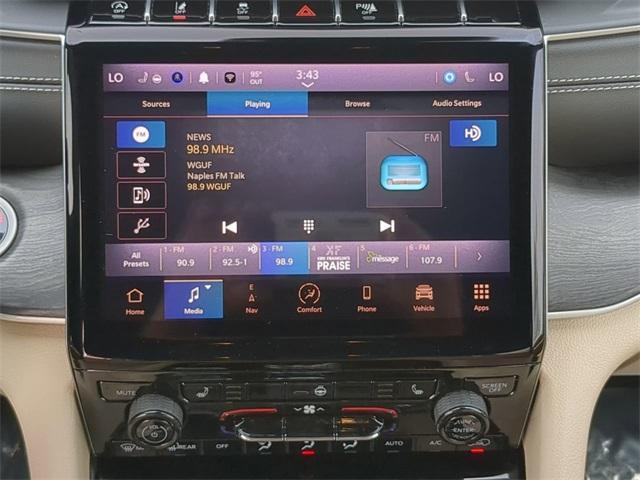 used 2024 Jeep Grand Cherokee car, priced at $37,391