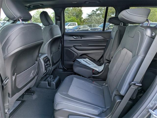 new 2025 Jeep Grand Cherokee L car, priced at $33,925