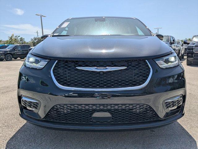new 2026 Chrysler Pacifica car, priced at $40,685