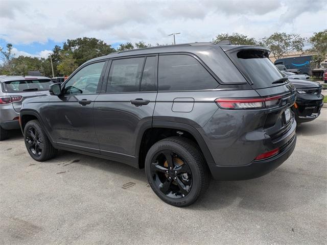 new 2025 Jeep Grand Cherokee car, priced at $37,375