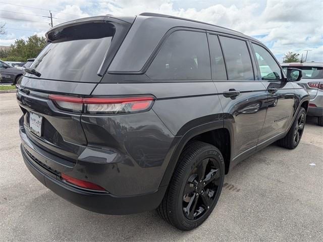 new 2025 Jeep Grand Cherokee car, priced at $37,375