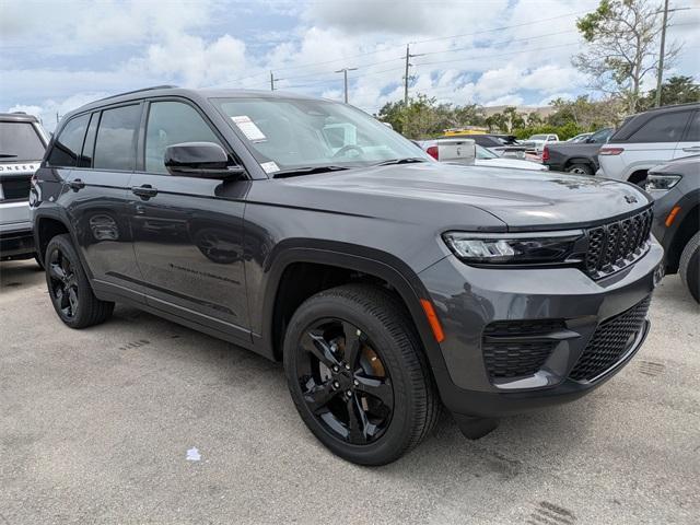 new 2025 Jeep Grand Cherokee car, priced at $37,375