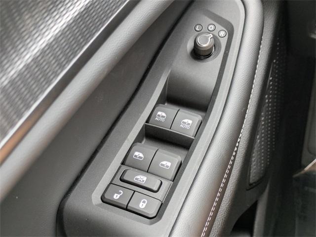 new 2025 Jeep Grand Cherokee car, priced at $37,375