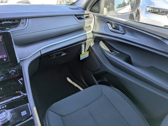 new 2025 Jeep Grand Cherokee L car, priced at $29,930