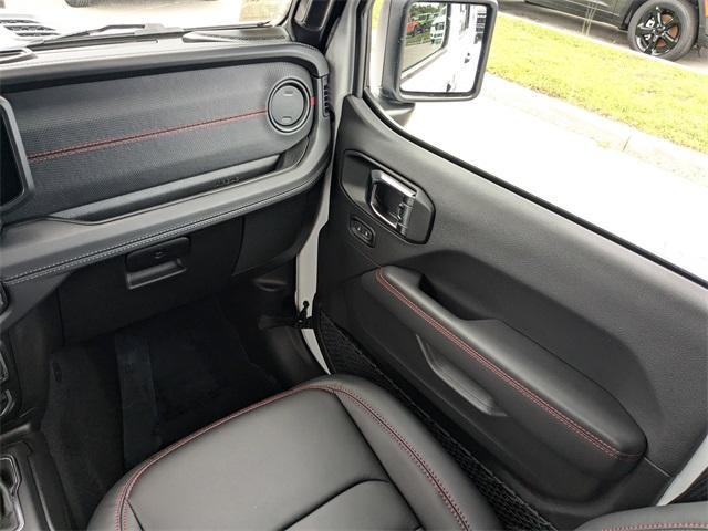 new 2025 Jeep Wrangler car, priced at $64,473