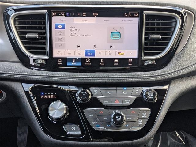 new 2026 Chrysler Pacifica car, priced at $39,905