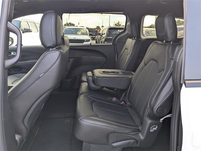 new 2026 Chrysler Pacifica car, priced at $39,905
